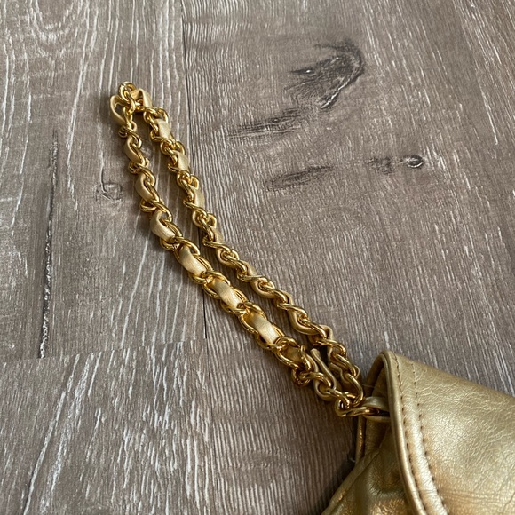 Y2KMetallic Leather Gold clutch lioness poly anthro free people Zara - Picture 3 of 8